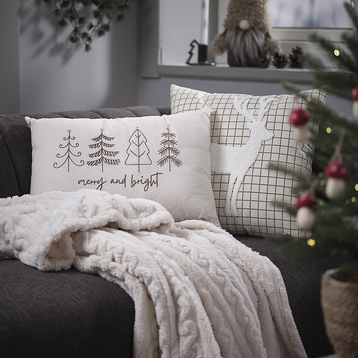 Albero di Natale innevato 210cm Albero di Natale Artificiale, Decorazione di Natale, Grande,per Decorazioni Natalizie PE PVC Realistico